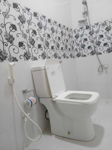 Bathroom 3, Ceylon Beach Haven Uppuveli, Trincomalee Town and Gravets