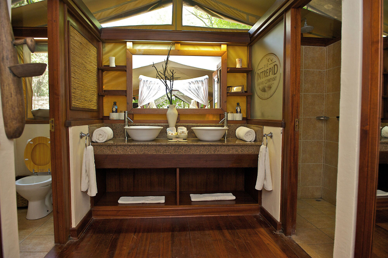 Bathroom 3, Mara Intrepids Tented Camp, Narok West