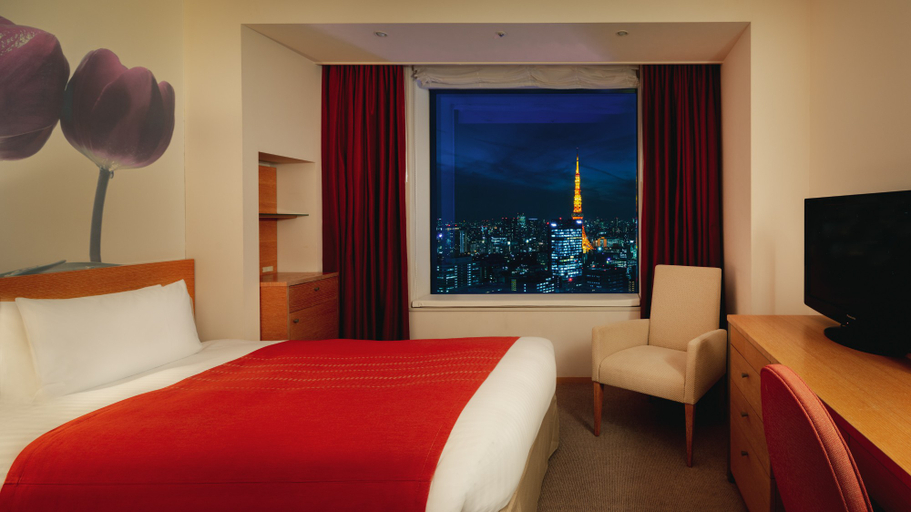 Bedroom 12