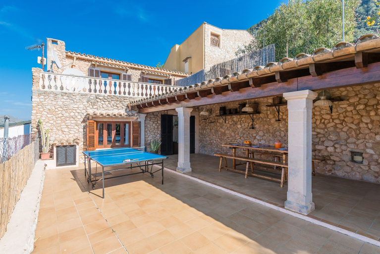 Exterior & Views 2, Coste Can Moragues in Pollen a, Baleares