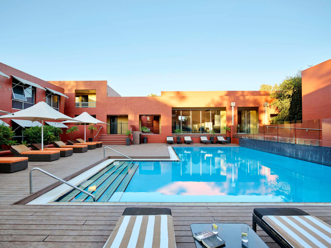 Sport & Beauty, The Lost Camel Hotel by Voyages, Petermann-Simpson