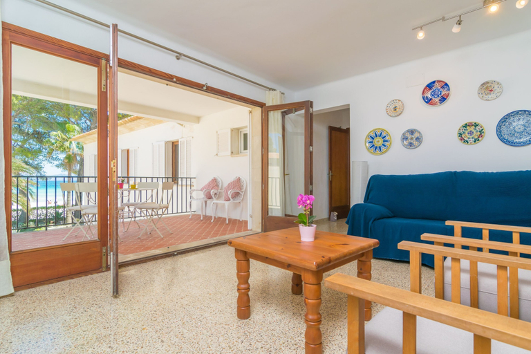 Room 3, Garballons 5 1d in Alc dia, Baleares