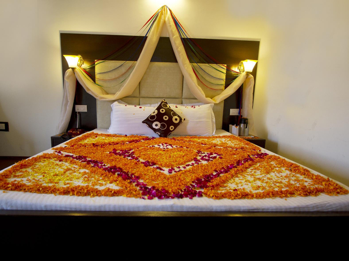 Bedroom 2, Hotel Daffodil, Kullu