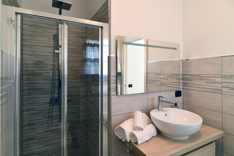 Others 3, B&B La casa di Graz, Reggio Nell'Emilia