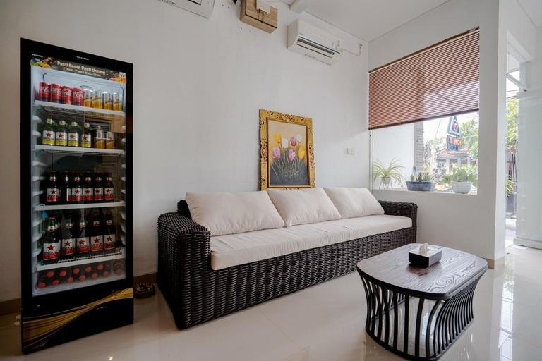 Others 5, The Moon Hostel, Klungkung