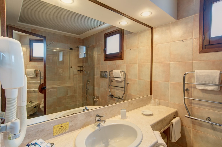 Bathroom 3, BAIA DI NORA, Cagliari
