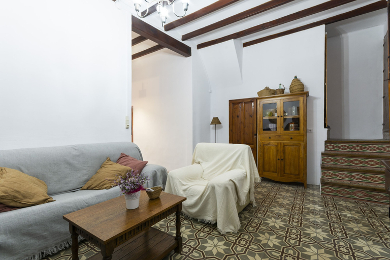 Room 5, Casc Antic in Javea With 2 Bedrooms and 1 Bathrooms, Alicante