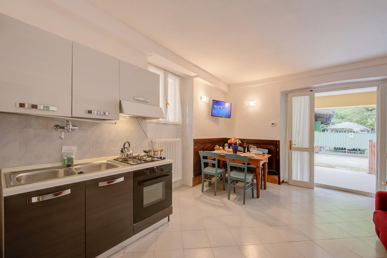 Room 3, Vicolo 42 At 200m From Lake, Brescia