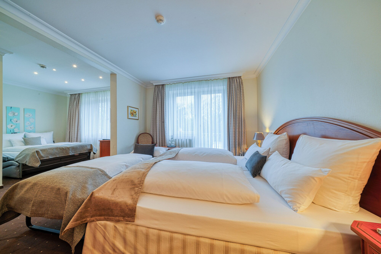 Bedroom 3, Parkhotel Am Glienberg by Fairway Hotels, Vorpommern-Greifswald
