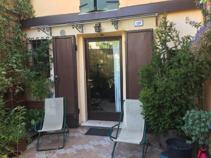 Others 3, B&B Monte Donato, Bologna
