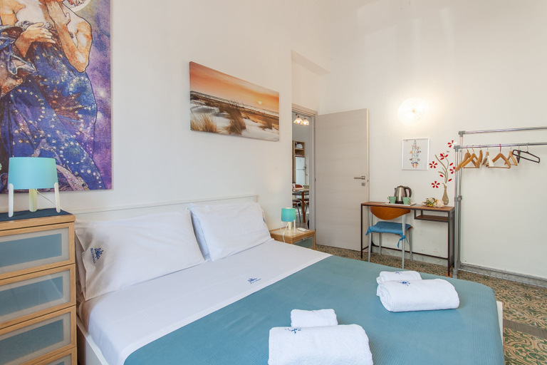 Room 3, Alcamo Pool House in Alcamo Marina, Trapani