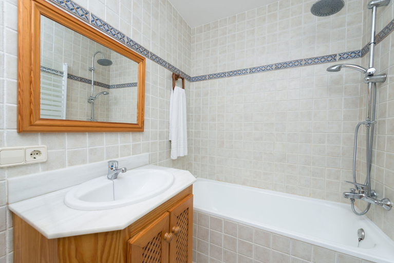Room 2, Hibiscus in Sa Pobla, Baleares