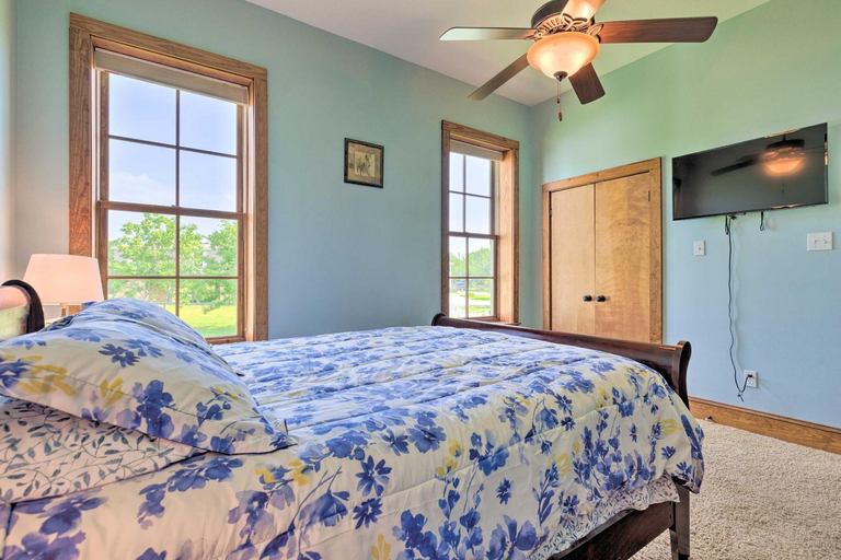 Bedroom 2, Bright Waveland Home - Walk to Beach Access!, Hancock