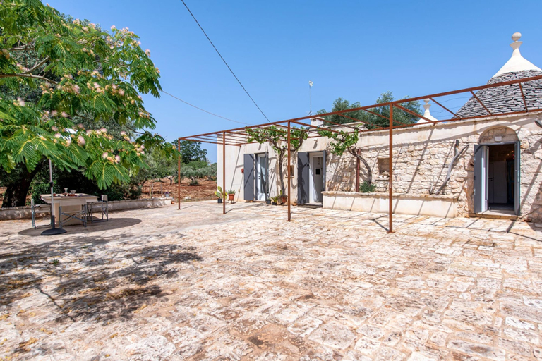 Room 4, Trullo Fedele Grande125, Brindisi