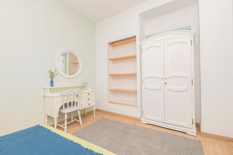 Room 2, Starlight in Cadiz With 3 Bedrooms and 1 Bathrooms, Cádiz