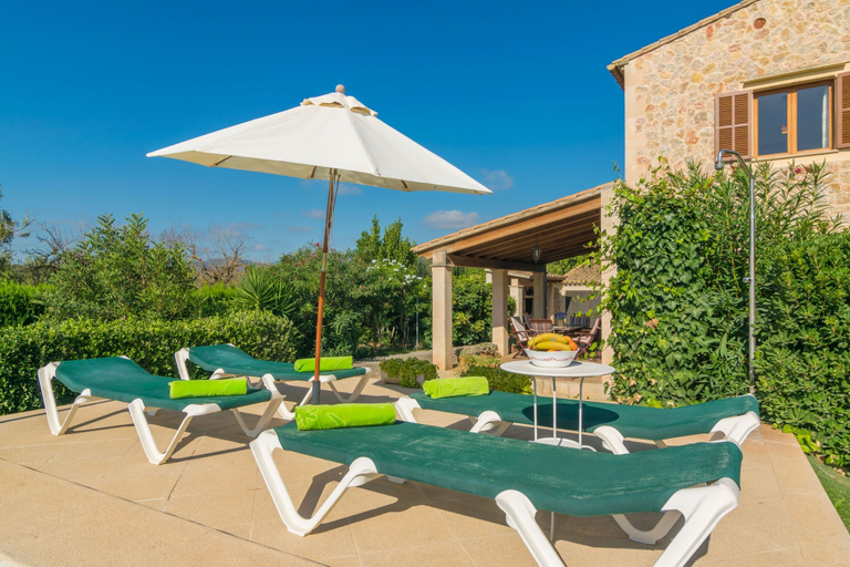 Room 3, Can Tut in Campanet With 3 Bedrooms and 2 Bathrooms, Baleares
