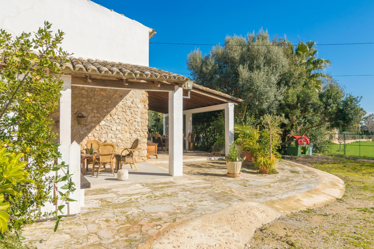 Room 4, Cas Ciutada in Inca With 2 Bedrooms and 1 Bathrooms, Baleares