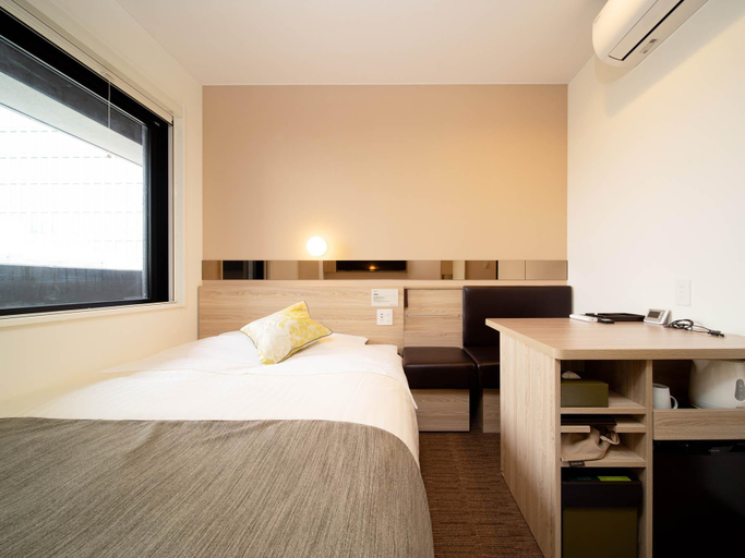 Bedroom 18