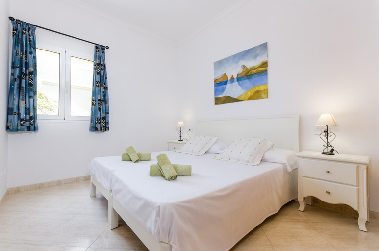 Room 2, Bexan Cala Mandia in Mallorca, Baleares