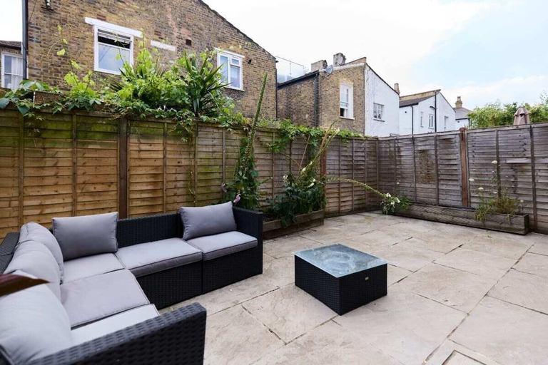 Exterior & Views 5, The Fulham Wharf - Glamorous 2bdr Flat With Garden, London
