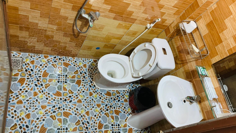 Bathroom 3, Gibbon Singing Home Stay, Tân Phú