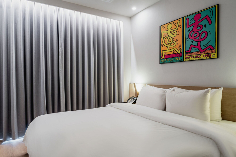 Gray 193 Hotel, Suyeong