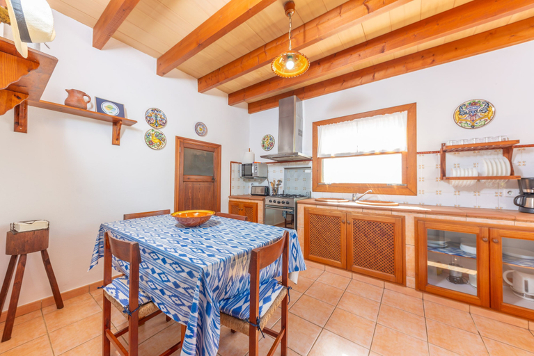 Room 5, Barranc De Son Full s, Baleares