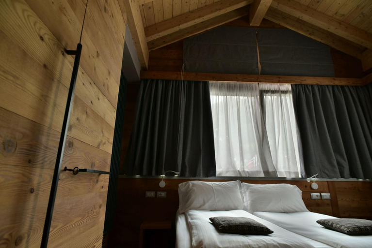 Bedroom 10