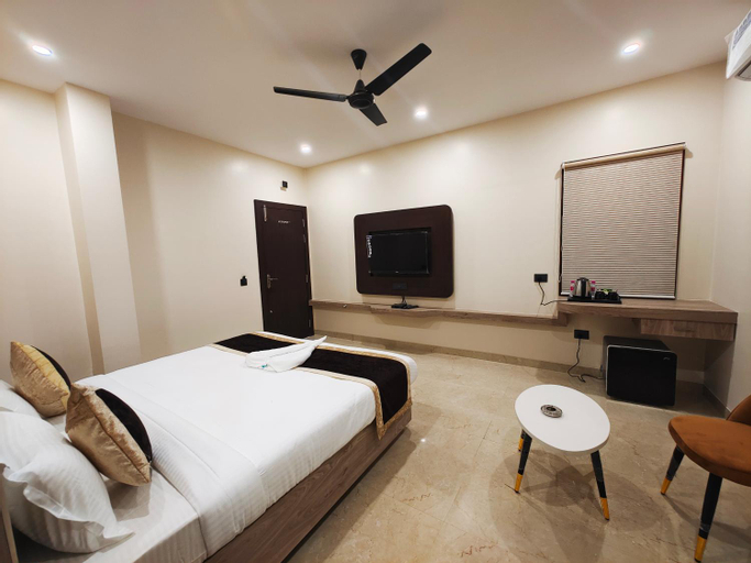 Bedroom 2, Radha Residency, Satna