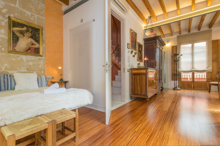 Others 2, Miraclet - Adults Only, Baleares