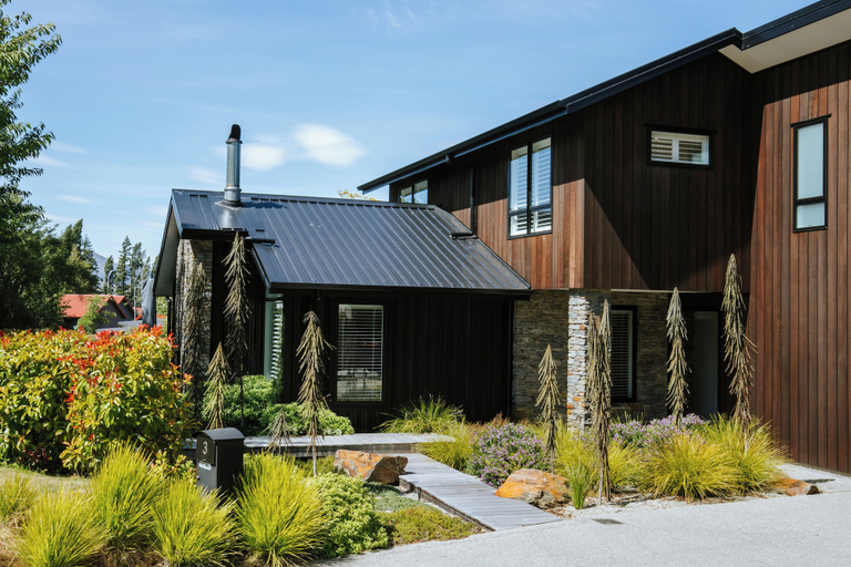 Exterior & Views, Number 3 - Family Friendly - Sleeps 8, Queenstown-Lakes