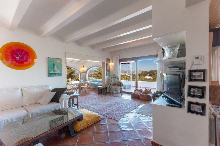 Room 4, Tramuntana in Trencall, Alicante