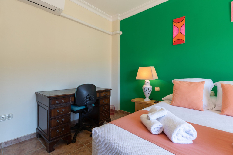 Room 2, Huerta Del Sur in Alhaurin el Grande, Málaga