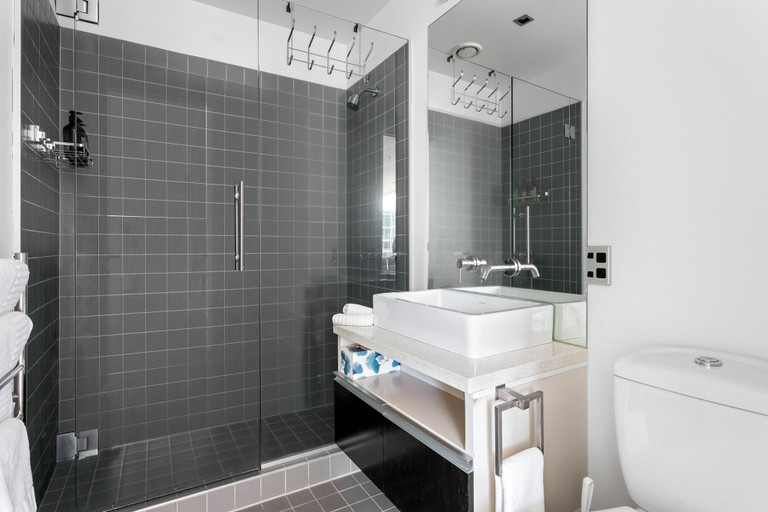 Bathroom 3, Lighter Quay Apartments by Urban Rest, Waitakere