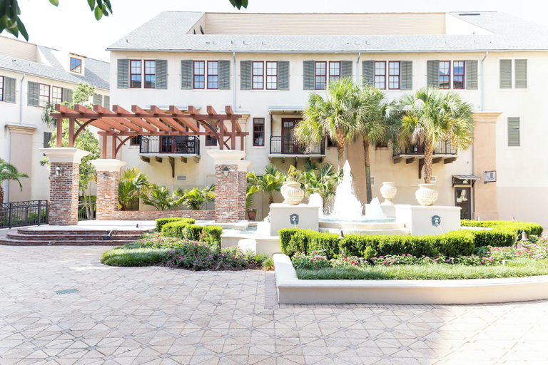 Exterior & Views 2, Carriage House Hotel, Lafayette