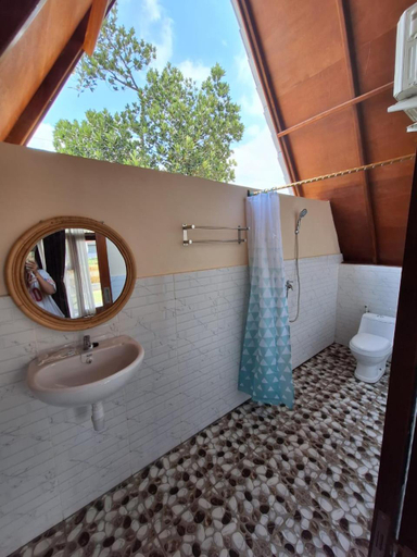 Bathroom 4, D' Carasti Bungalow, Lombok