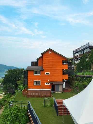 Others 4, Gapyeong Stay Bongbong, Gapyeong