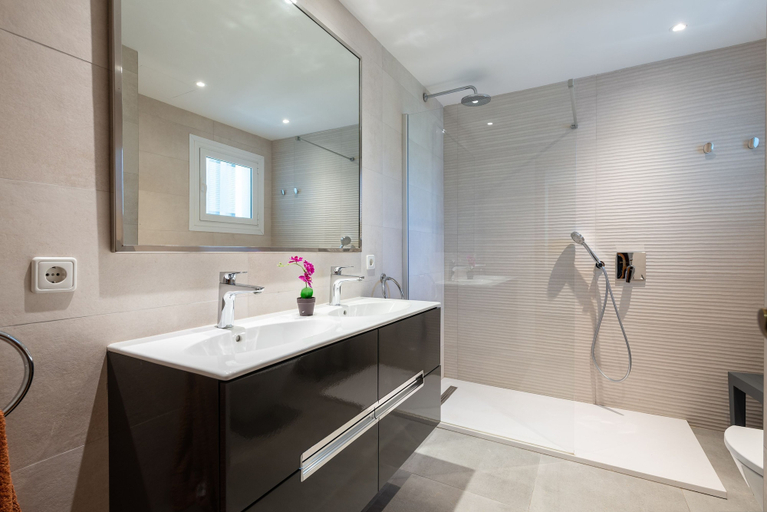 Bathroom 4, Can Llorens in Mallorca, Baleares