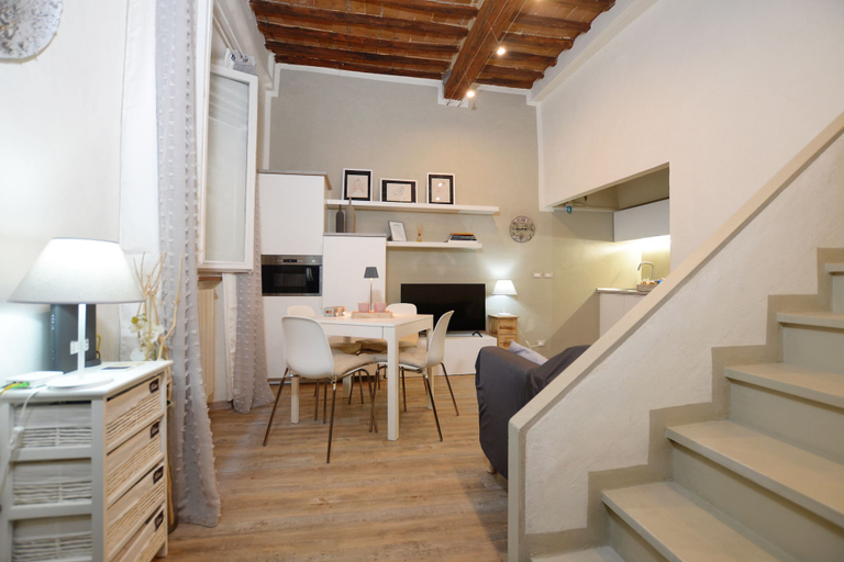 Room 2, Casina Di Giada in Siena, Siena