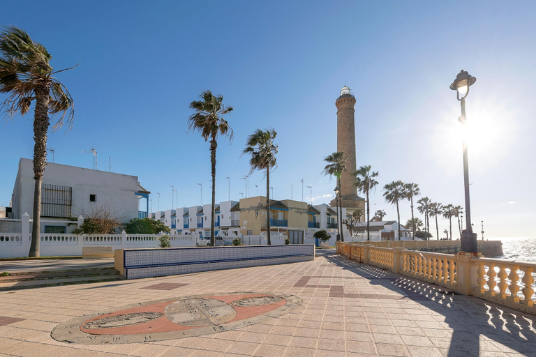 Room 5, El Paseo Del Faro in Chipiona, Cádiz