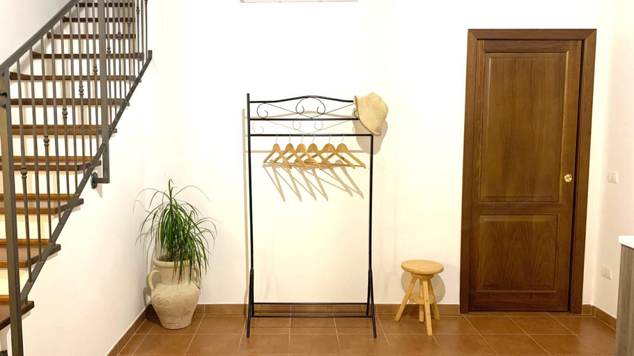 Bedroom 3, SulLago Appartamenti - Appartamento incantevole con Piscina, Perugia