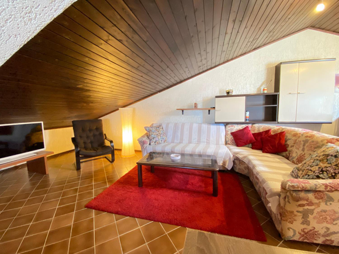 3, Apartments Vesna, Pula