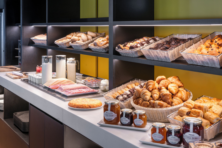 Food & Drinks 5, B&B Hotel Barcelona Mollet, Barcelona