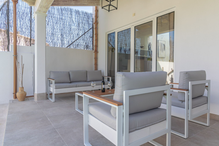 Room 5, Es Closet in Selva With 3 Bedrooms and 2 Bathrooms, Baleares