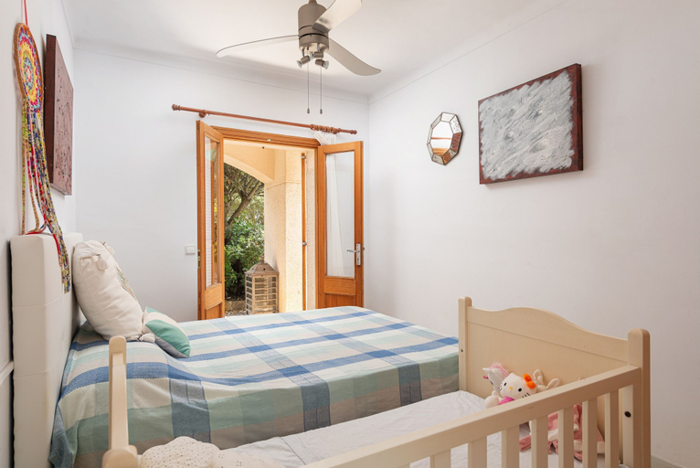 Room 5, La Casa Del Far in Mallorca, Baleares