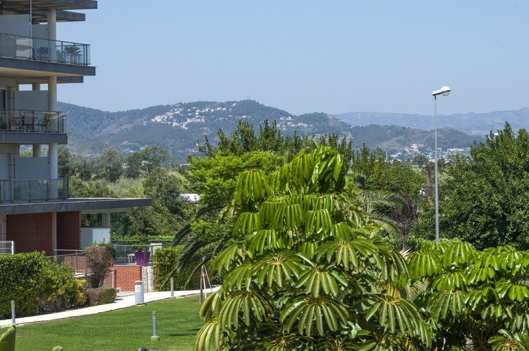 Room 3, Brezo in Oliva With 2 Bedrooms and 2 Bathrooms, Valencia
