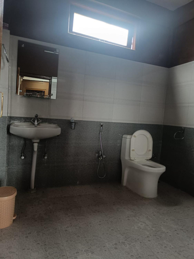 Bathroom 3, Vamoose Mountain Mist, Tawang
