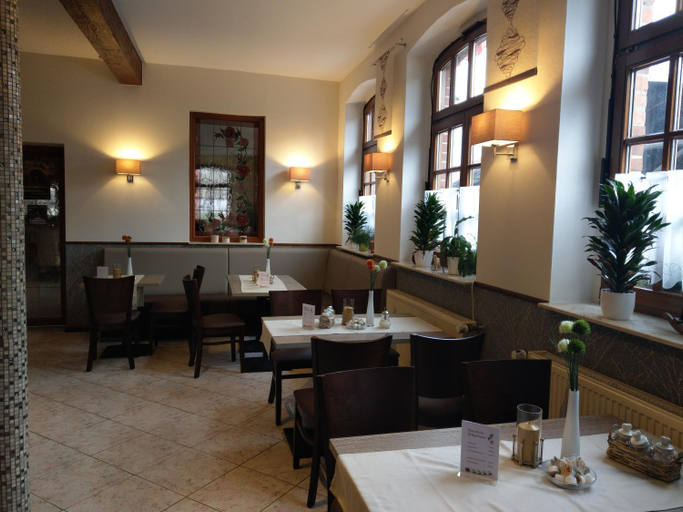 Food & Drinks 4, Schlossgartenpassage, Gotha