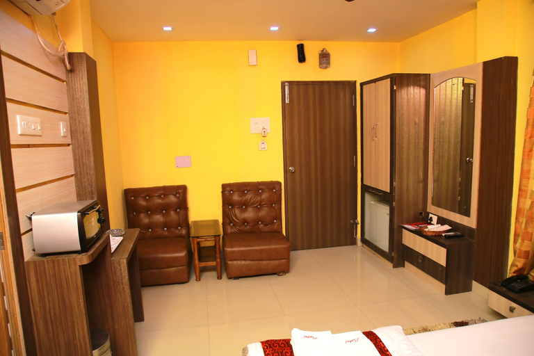 Bedroom 4, Babul Hotel, North 24 Parganas