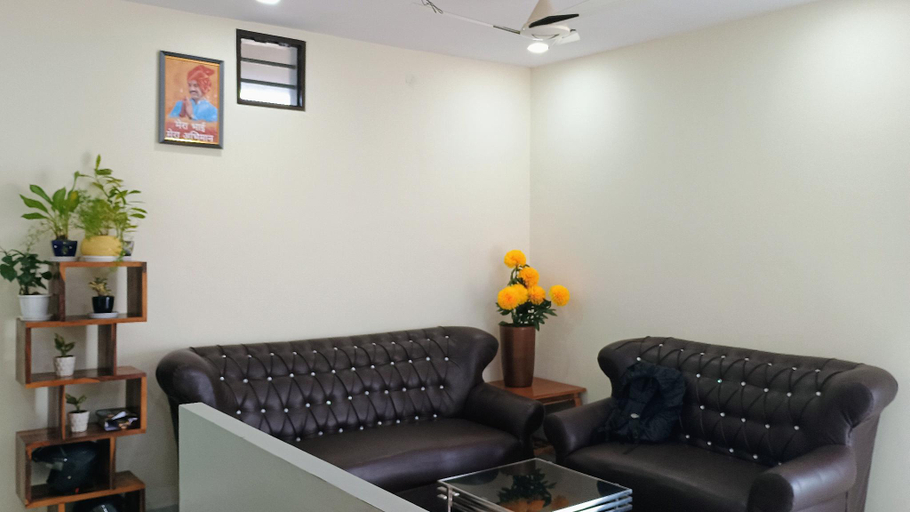 Others 4, Shri Ved Hotel, Gurgaon